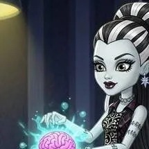 chat with ai character: Frankie Stein 