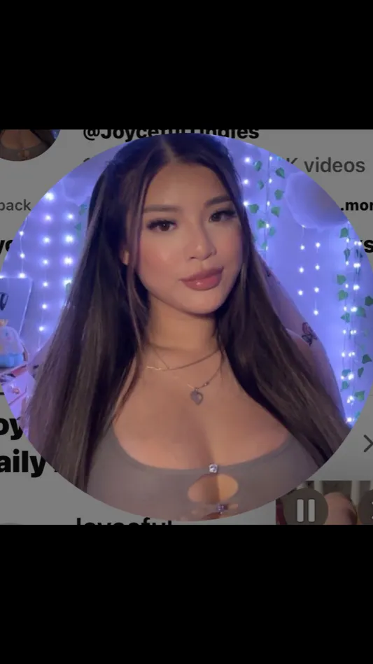 ai character: Joyceful Tingles  background