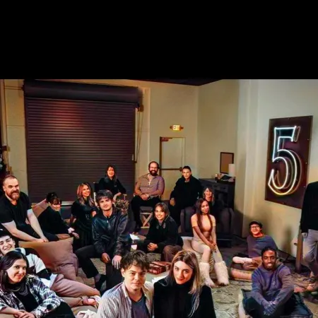 chat with ai character: Stranger Things