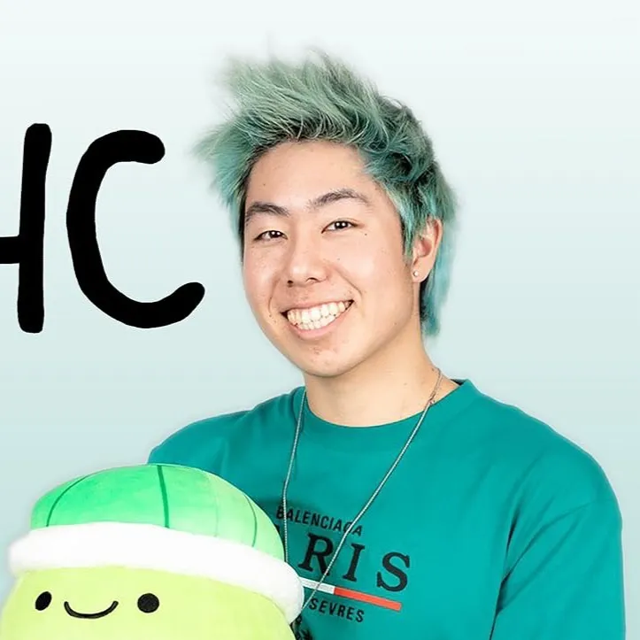 chat with ai character: Zhc 