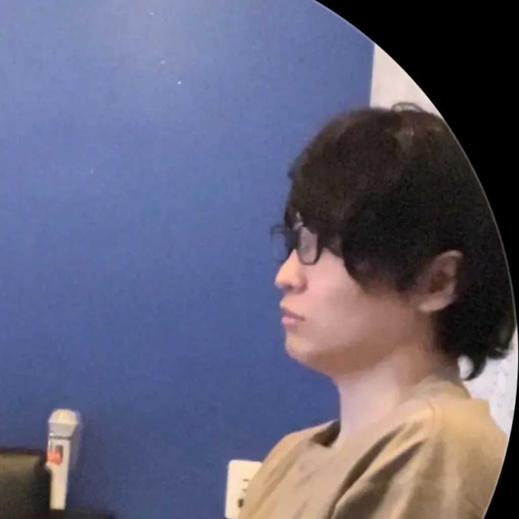 chat with ai character: Muman