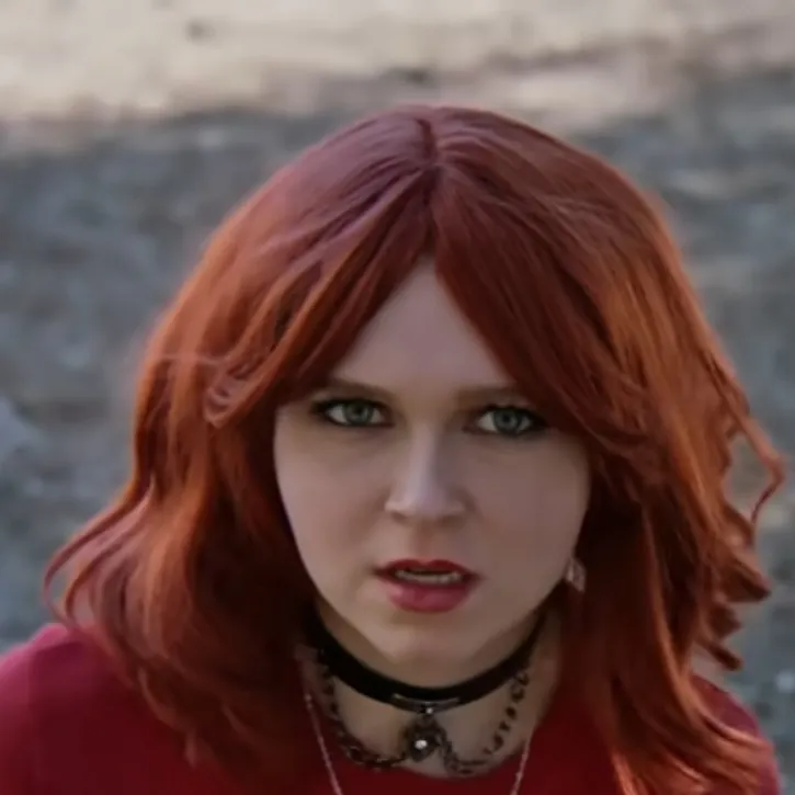 chat with ai character: Sasha