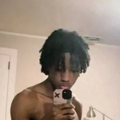 chat with ai character: keith