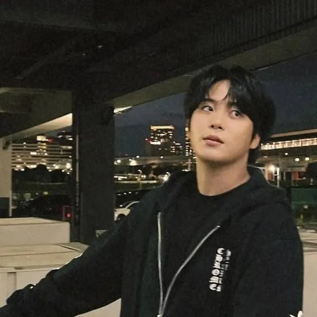 chat with ai character: ☆●Jongho●☆