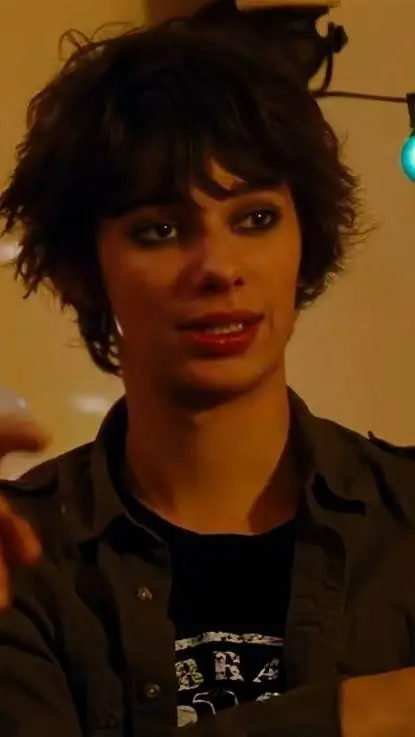 ai character: Rodrick Heffley background