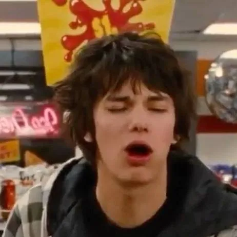 chat with ai character: Rodrick Heffley