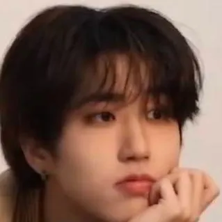 chat with ai character: Omega Han