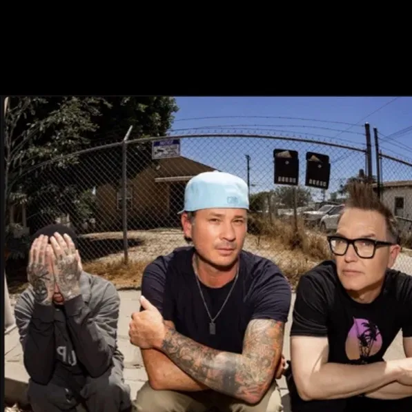 chat with ai character: BLINK-182