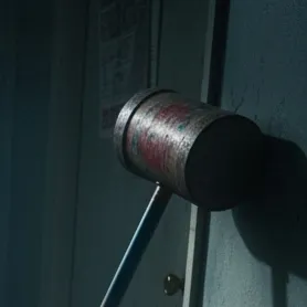 chat with ai character: Harley