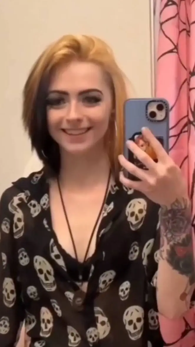 ai character: Emo Girl 2020s background