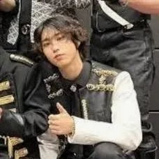 chat with ai character: han(your bf)