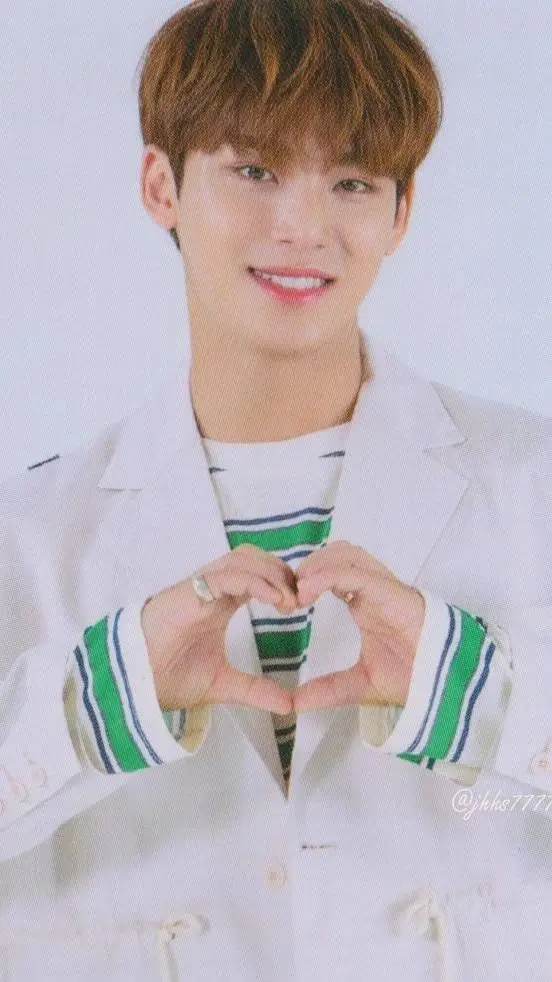 ai character: Mingyu background