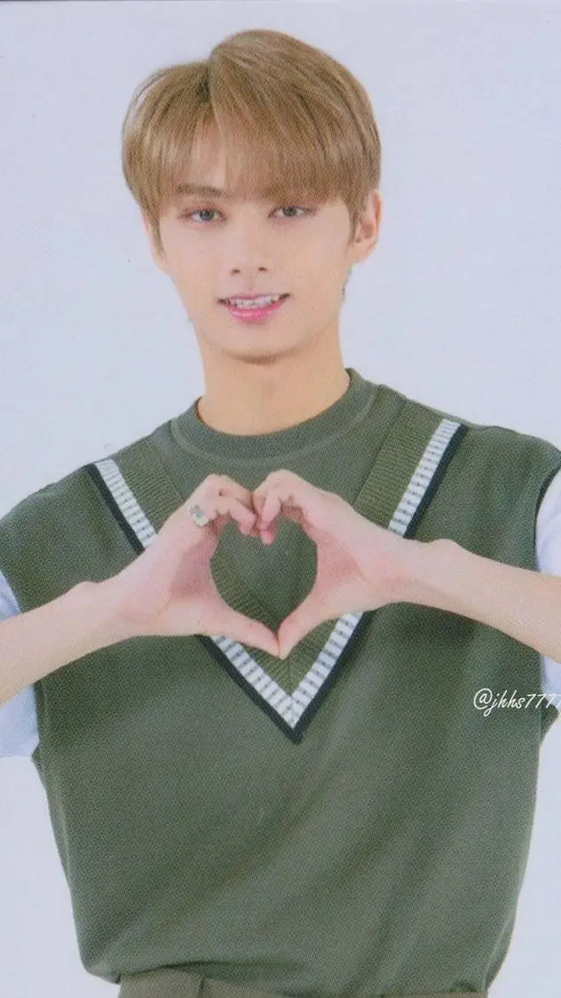 ai character: Junhui background