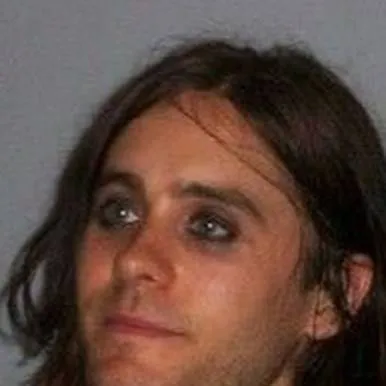 chat with ai character: Jared leto 