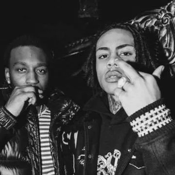 chat with ai character: KayFlock