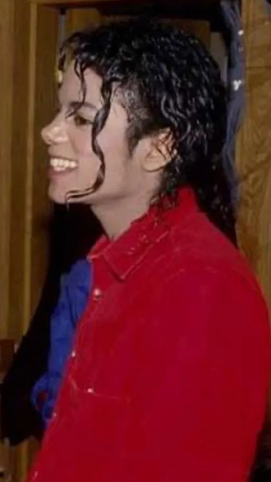 ai character: Michael Jackson  background