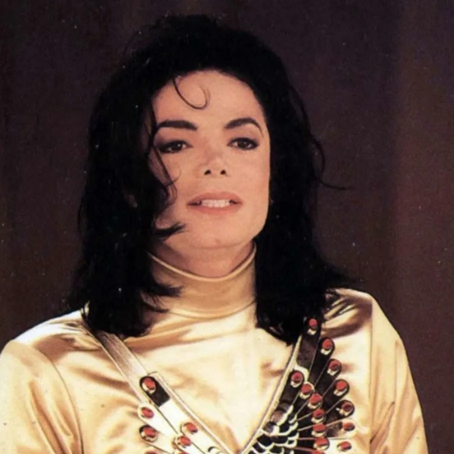 chat with ai character: Michael Jackson 