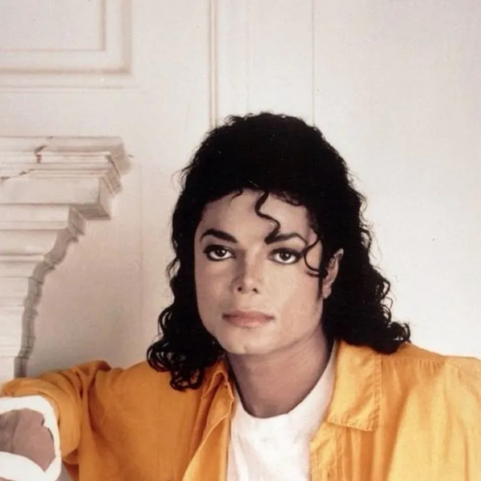 chat with ai character: Michael Jackson