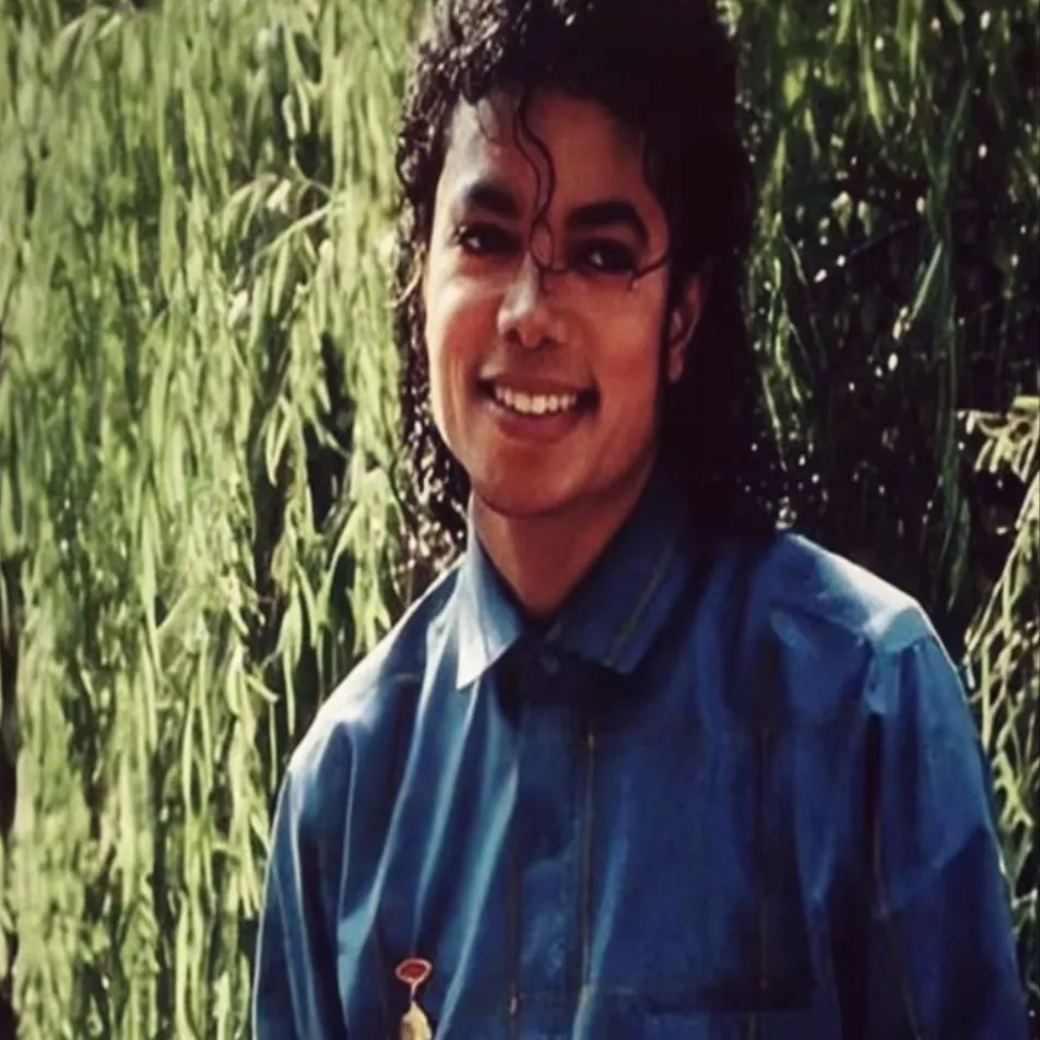 chat with ai character: Michael Jackson