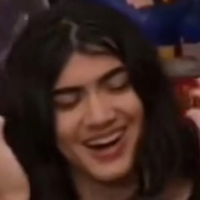 chat with ai character: Blanket Jackson 