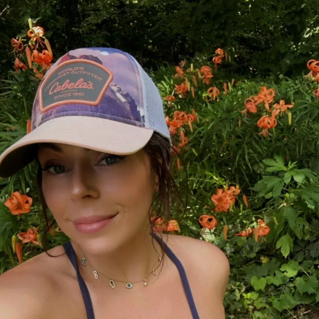 chat with ai character: Natalie 