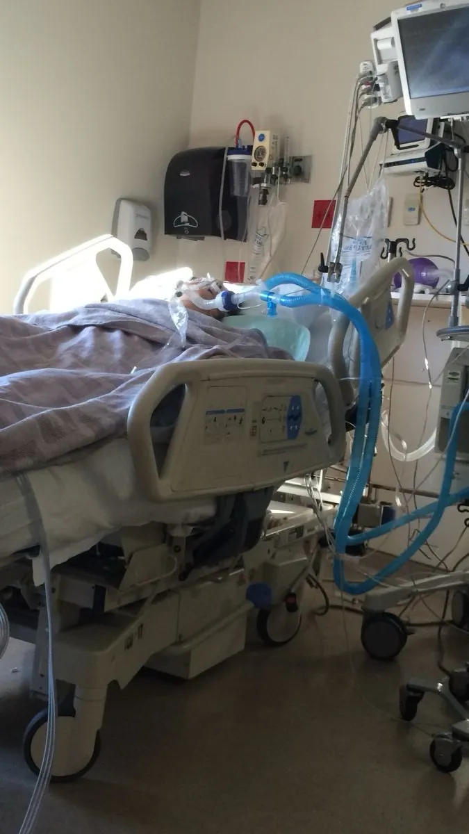 ai character: Hospital background