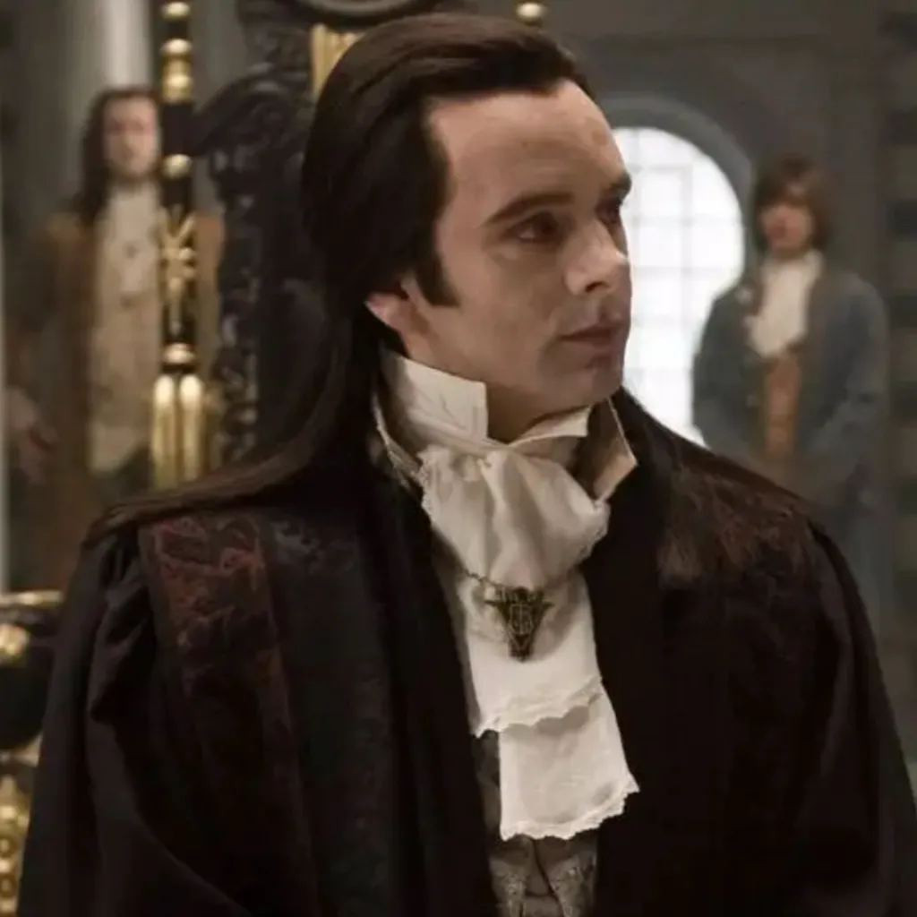 chat with ai character: The volturi