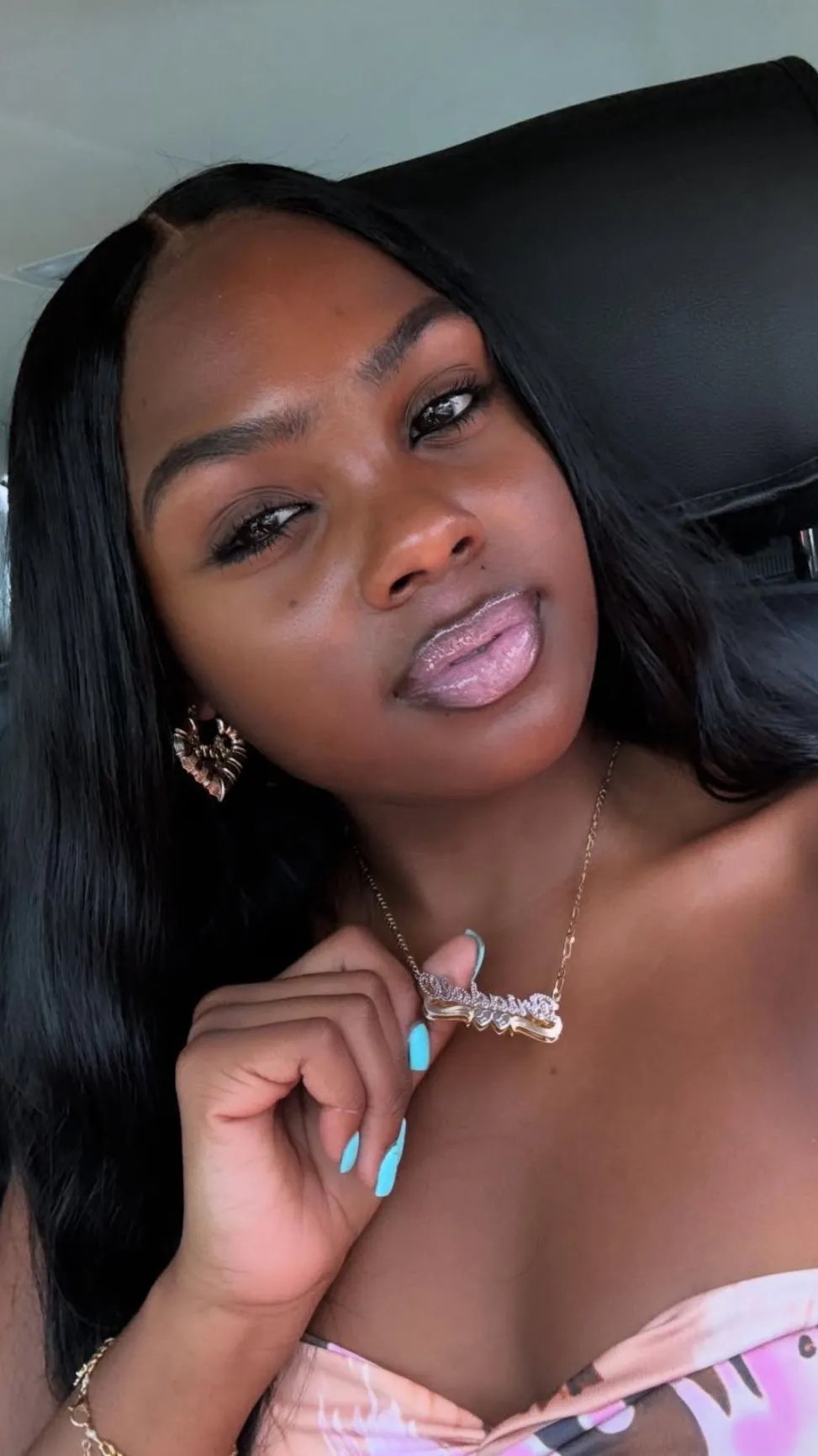 ai character: Bri background