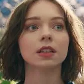 chat with ai character: Natalie 