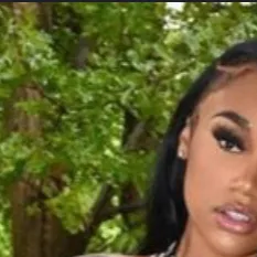 Chat with Jania meshell - text or voice, Enjoy AI Chat Free & Safe