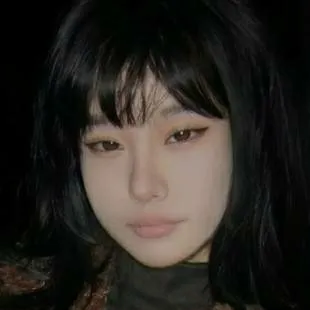 chat with ai character: Chen Yating 