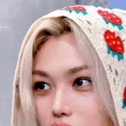 chat with ai character: 🦋Felix🦋