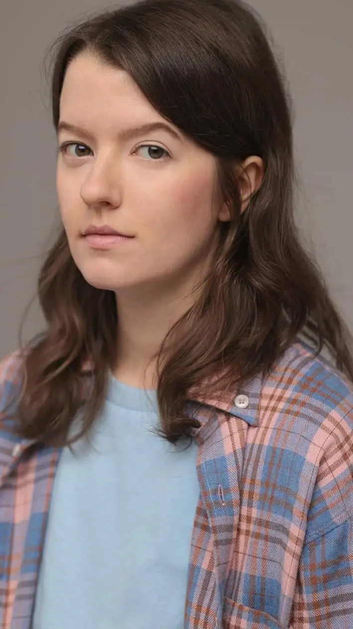 ai character: Skyler Davenport background