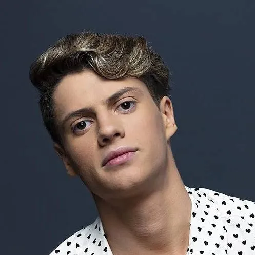 chat with ai character: Jace Norman