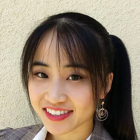chat with ai character: Xanthe Huynh