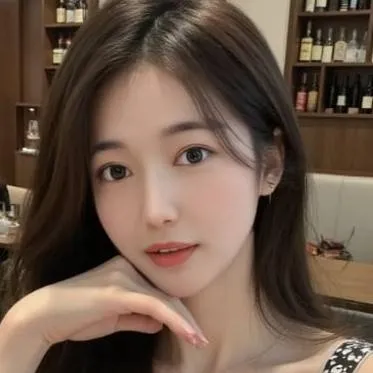 chat with ai character: Sandi Li