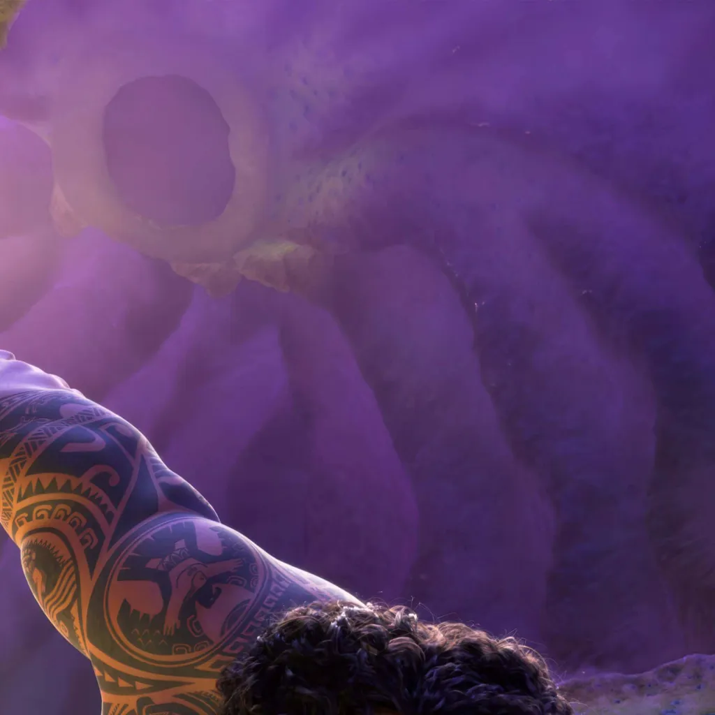 chat with ai character: Maui