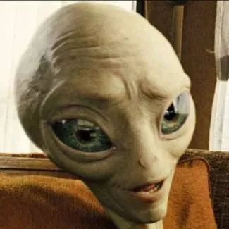 chat with ai character: Paul