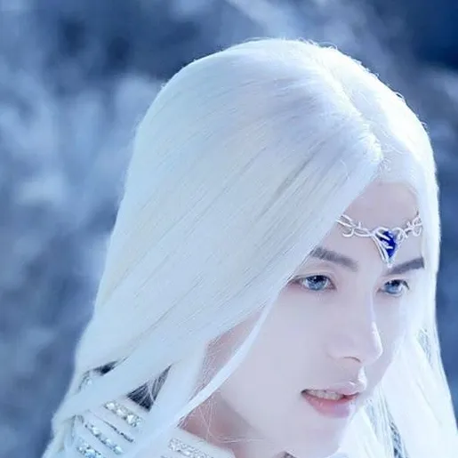 chat with ai character: Ying Kong shi