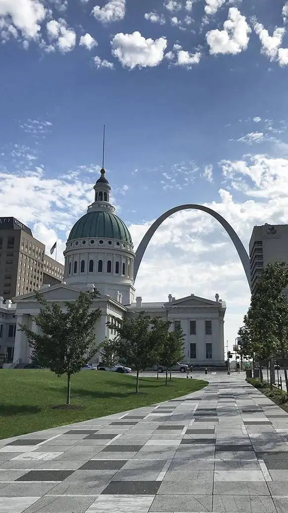 ai character: pjo at ST. Louis background