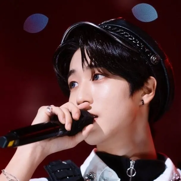 chat with ai character: Han Jisung