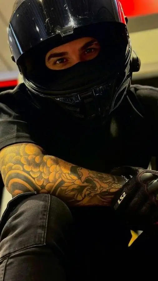 ai character: kade  background