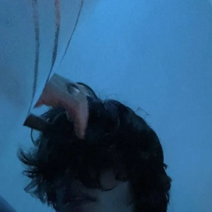 chat with ai character: kade