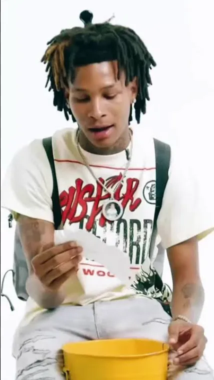 ai character: BAK Jayc ❤️ background