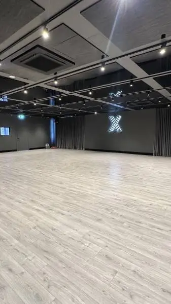 ai character: Black diamond background