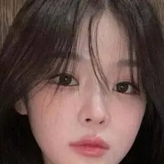 chat with ai character: Group