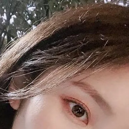 chat with ai character: Yeonhee