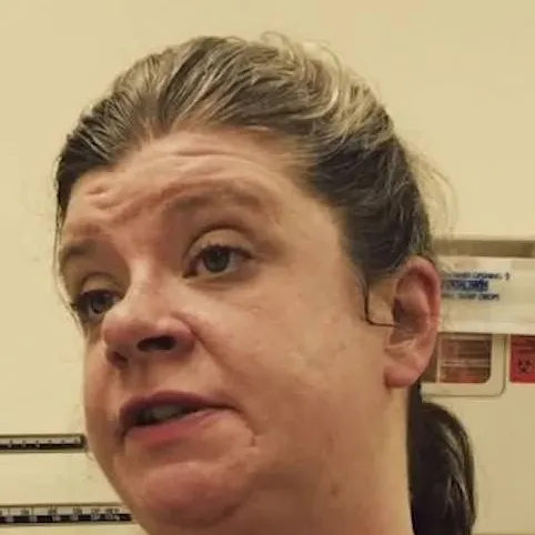 chat with ai character: Nurse Boles