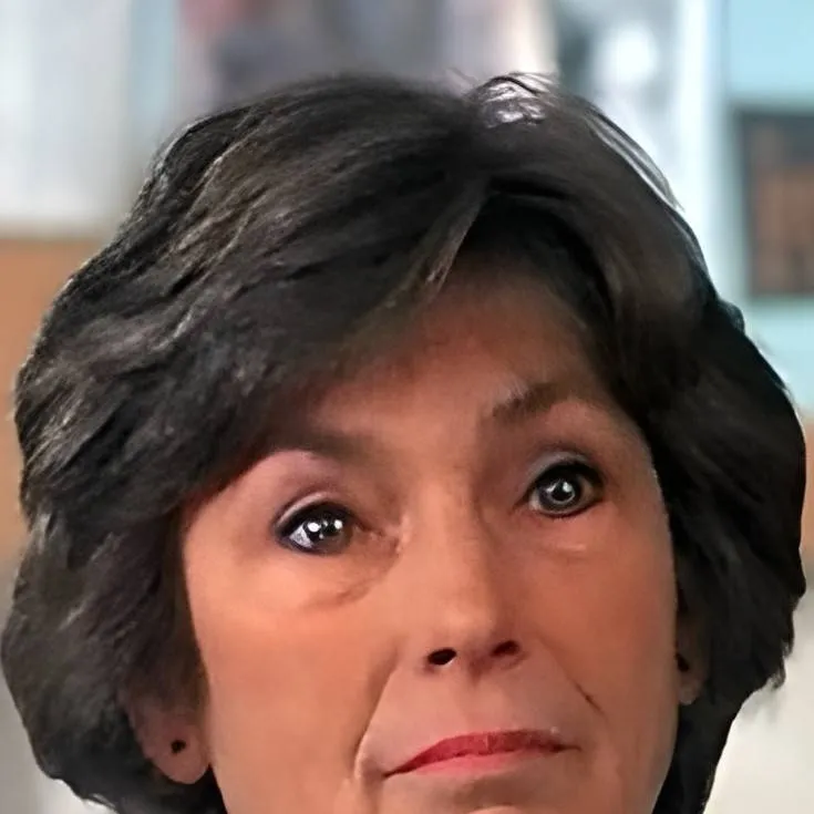 chat with ai character: Dr. Simms