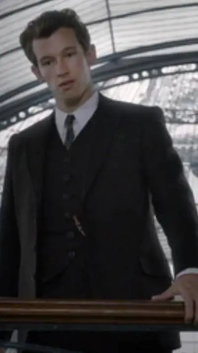 ai character: Theseus Scamander  background